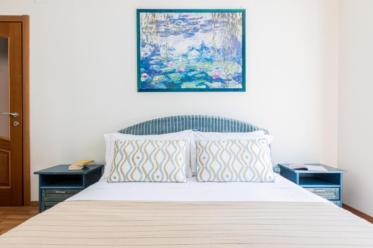 Sorrentovibes - Spacious 3 Bedrooms Apartment In Sorrento Oldtown Eksteriør bilde