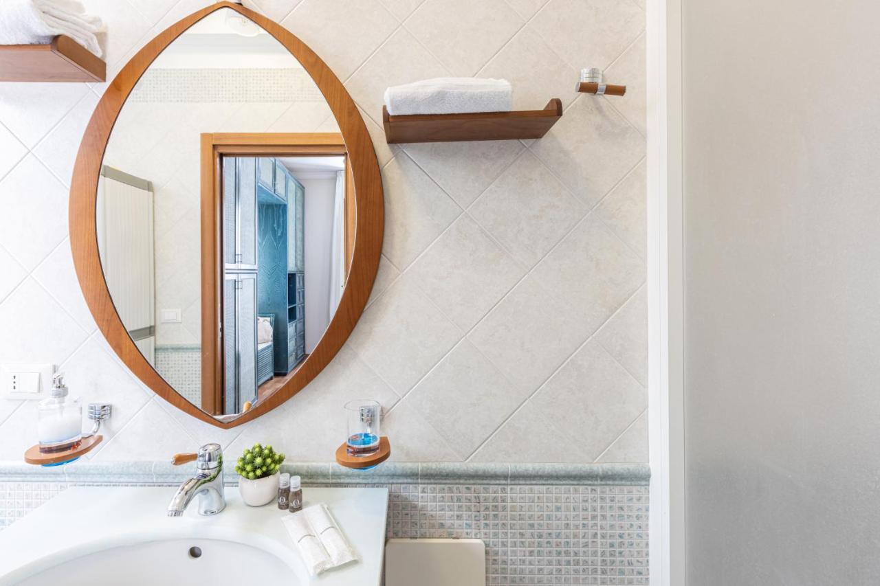 Sorrentovibes - Spacious 3 Bedrooms Apartment In Sorrento Oldtown Eksteriør bilde