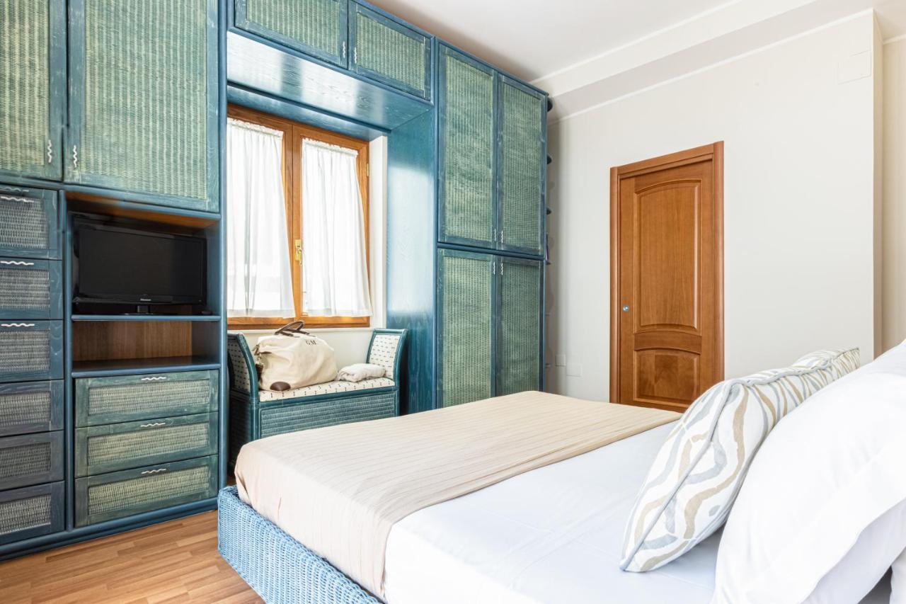Sorrentovibes - Spacious 3 Bedrooms Apartment In Sorrento Oldtown Eksteriør bilde