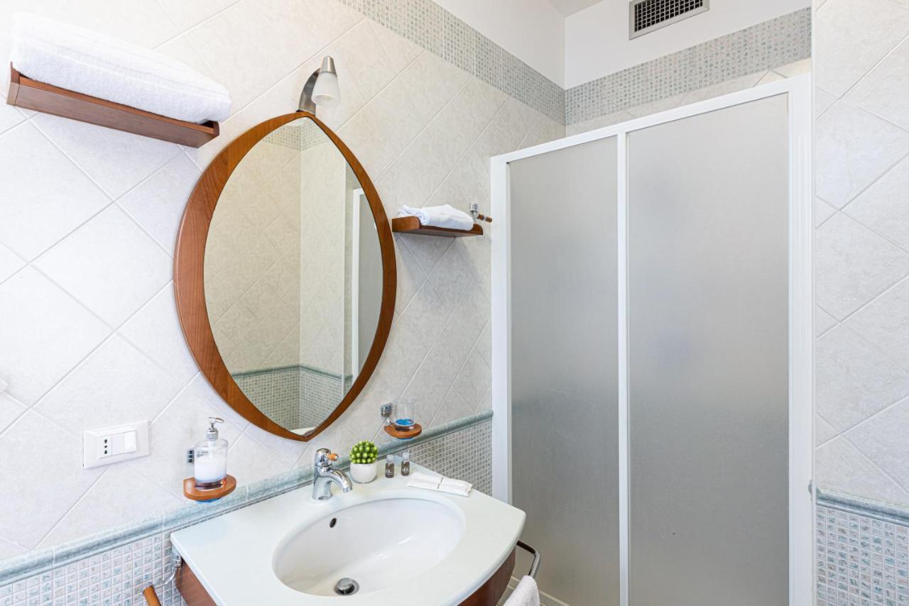 Sorrentovibes - Spacious 3 Bedrooms Apartment In Sorrento Oldtown Eksteriør bilde